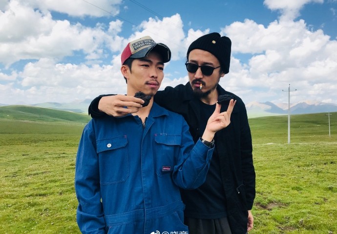 4cb43f56ly1ftkx0fixvmj23402c0u0y