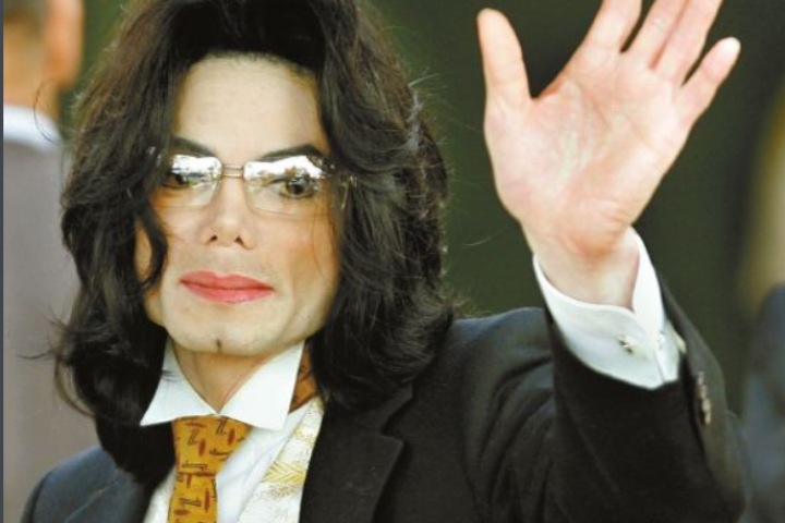 去世十年的迈克尔·杰克逊再次被卷入性侵案，究竟怎样才肯放过他？