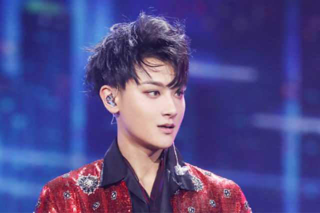 0068Ow59ly1fyqa0c9ertj31j42ao7wl_meitu_1