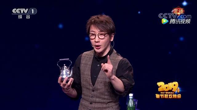 006KB79zly4fzv7wczy30j30hs0a0t91