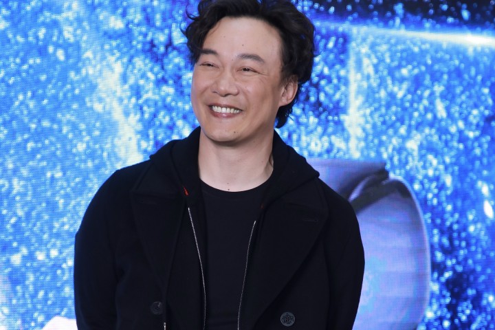 时隔13年陈奕迅这首歌突然大火，原来比《十年》更扎心...