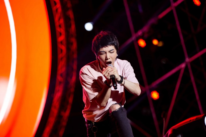 听完华晨宇、田馥甄这些歌手的新歌，我差点脱粉了