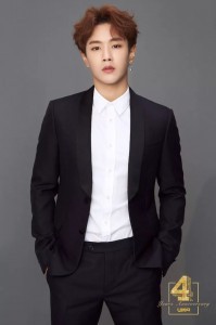 粉丝来稿 | 我是你们的女孩儿,你是我向前奋进的动力