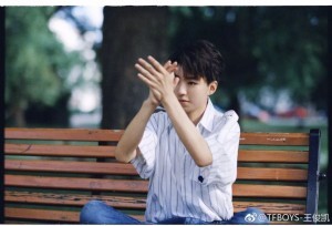 粉丝来稿 | 我是你们的女孩儿,你是我向前奋进的动力