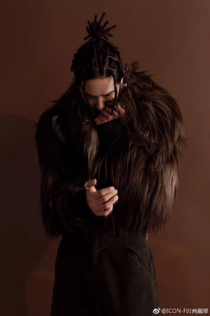 原来长得帅真的可以为所欲为...