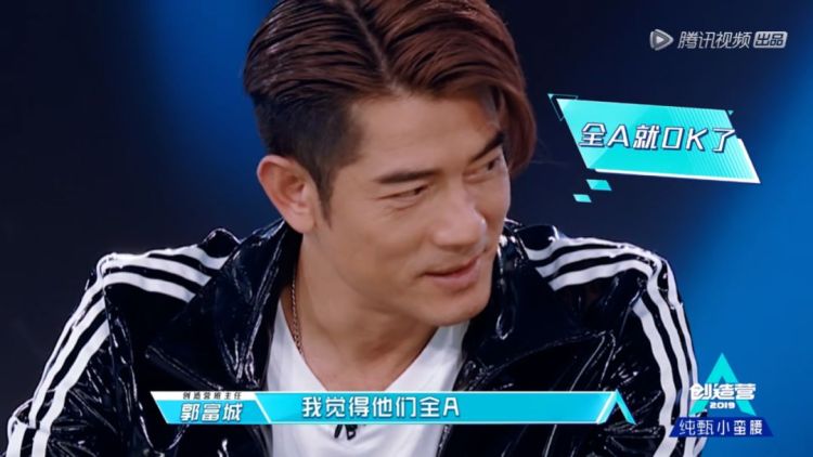 他们是偶像中特别会写歌的人,有颜有才谁不爱!