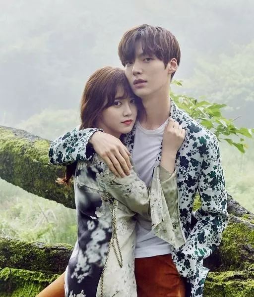 热门CP纷纷离婚，爱情变得太快就像龙卷风！