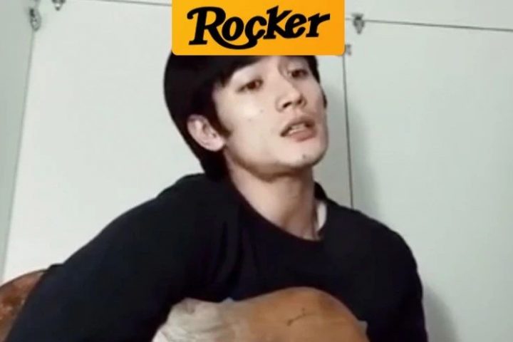 自杀前，他待在衣柜录制了一首悲伤的歌…