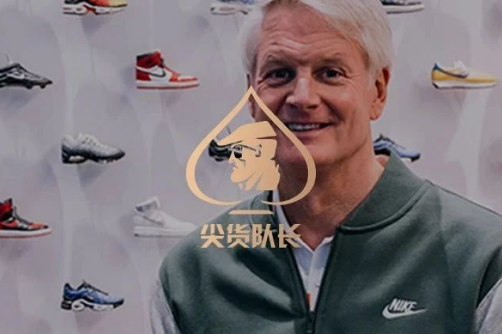 Nike CEO开始舔中国了？