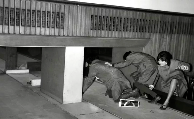 千万别让孩子当明星