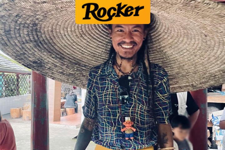 完全歪曲无无群