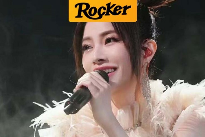 《乘风》四年了，这位姐姐才是真的在破浪