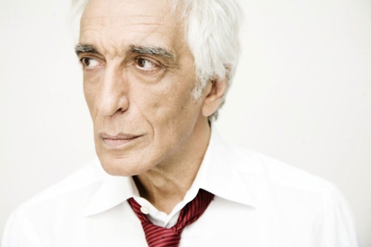 1479380819648142.jpg 科恩的死让我想起了68岁的赫拉德·达拉蒙,他说:我的理想是每天早晨下楼去买羊角面包