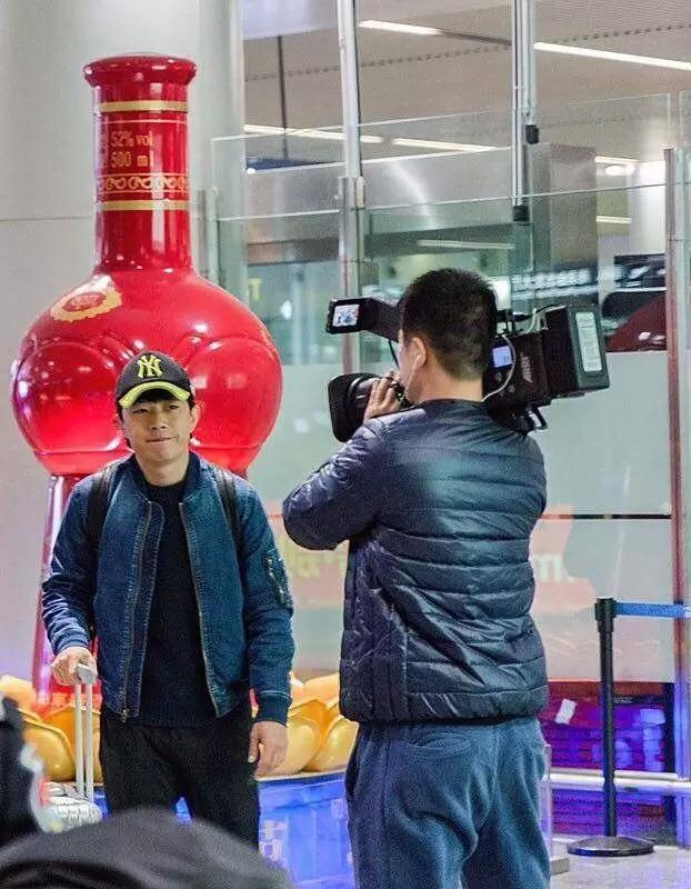 他只在《歌手》唱了三期便被淘汰,但却是我心中永远的第一名!