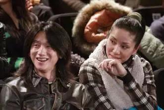 谈恋爱请远离摇滚青年,因为他们什么都做得出来