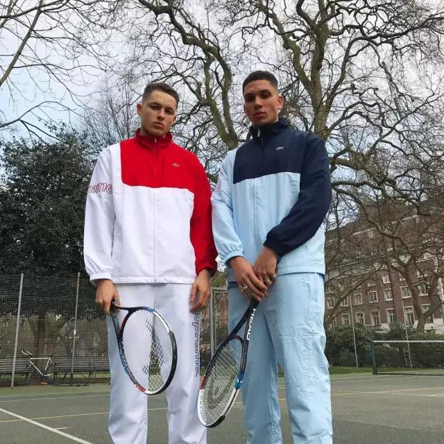 原来我们每个人在7岁的时候就已经把潮牌穿上身了…