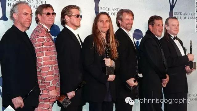 曾经影响一代人的老鹰乐队，在45年之后，终究还是和我们道别了