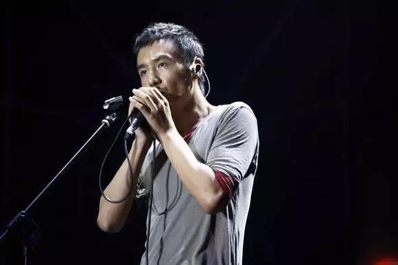 朴树北京演唱会爆粗口直言对新专不满,执着完美才是最真的少年心气!