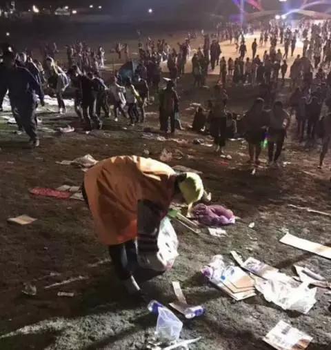 秩序混乱、阵容雷同、保安打人,你可能看了一个假音乐节!