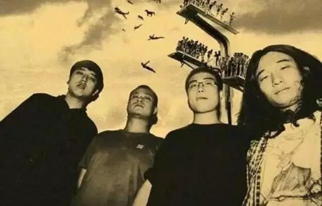 只有他们的歌能一语道破,到底是谁杀死了你心中的那个青年!