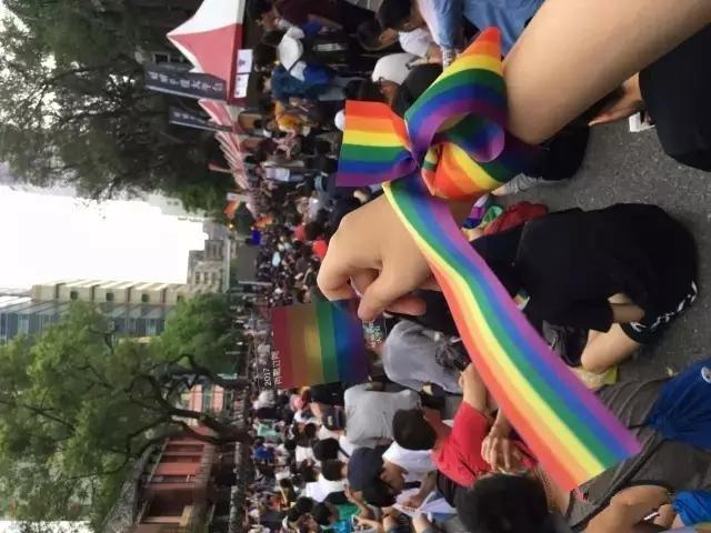 对于同性恋，你可以不理解，但必须尊重！