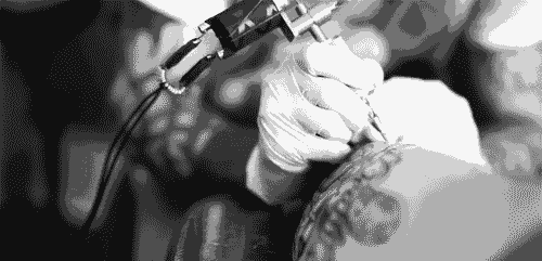 想文身却不知道文什么风格，试试这个“会说话”的文身