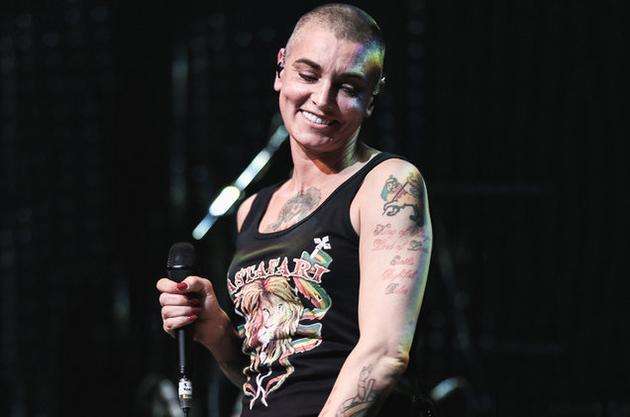 1497456298609332.jpg 她是光头女神,她敢当众撕毁教宗的照片并多次拒领格莱美奖