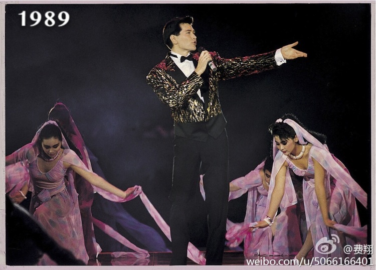 他曾是中国最火的歌手，从斯坦福学医到百老汇演员，他才是真正的优质偶像！