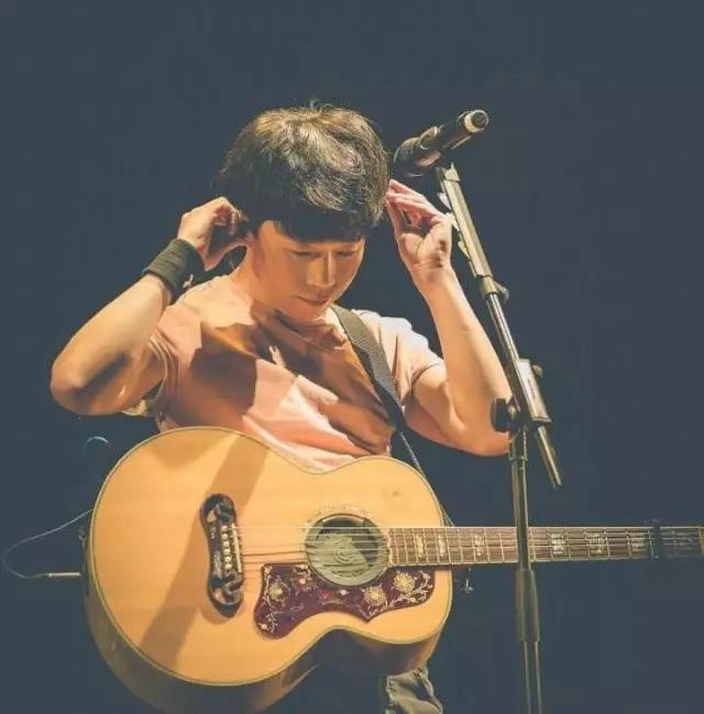 理想不会变老，31岁的赵雷，永远都年轻！