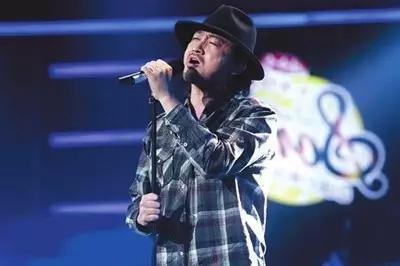 西北摇滚铁汉李夏，为了音乐远走他乡，最终得到汪峰赏识！