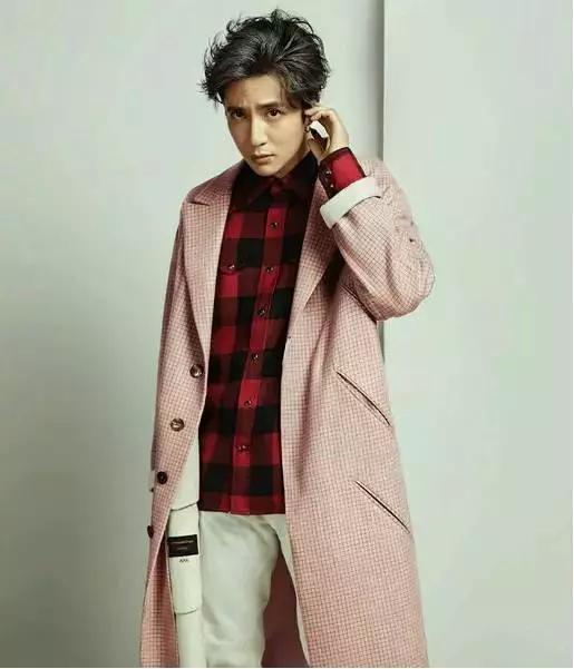 金曲奖最大黑马绝非一日而成,郭顶用12年走出自己的音乐之路