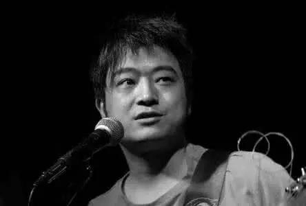 中国最牛逼的摇滚老炮儿齐聚北京，为何勇再次唱响钟鼓楼！