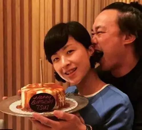 相貌平平、挥霍无度的徐濠萦,却是陈奕迅最想厮守终生的人