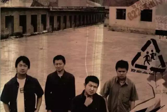 不管是过去的腰乐队还是如今的寸铁,都注定只属于少数人...