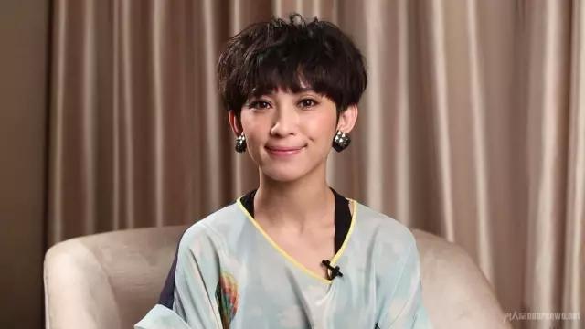 如果我的播放器中只能留一位女歌手，那一定会是戴佩妮