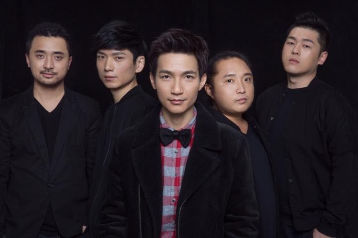 陈楚生&SPY.C《空》MV首发 绘画艺术与音乐激情碰撞