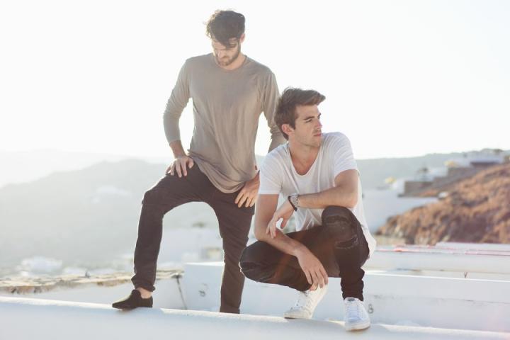 推特粉丝福利：发推即有机会赢The Chainsmokers定制版Xbox One S