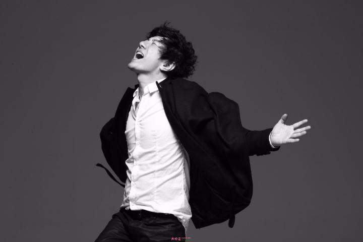 郑钧“私奔”全国巡演，十一月西安开唱