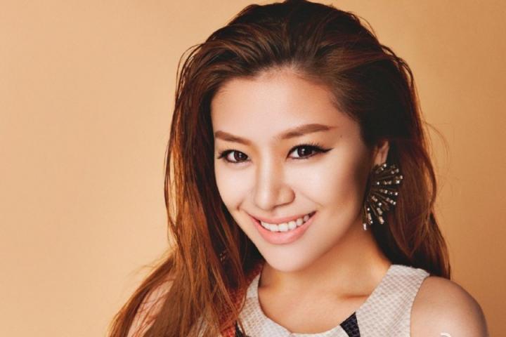 美兰迪Melody 新单《美人鱼》发布，MV同步释出