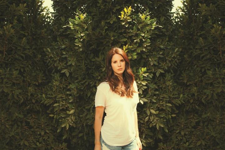 打雷姐Lana Del Rey新歌《White Mustang》官方MV发布