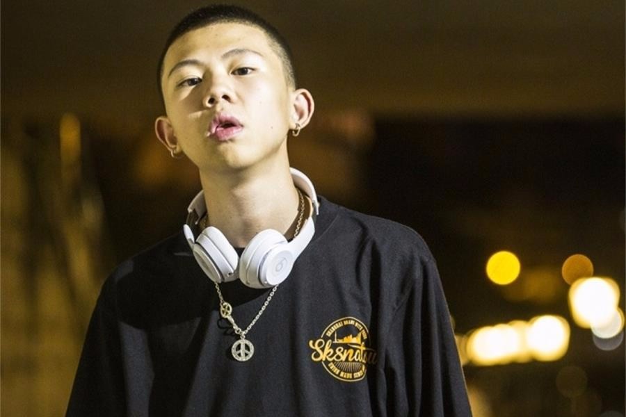 《中国有嘻哈》年龄最小的选手，卓卓全新单曲正式上线