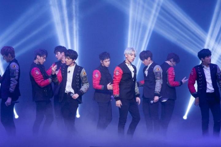 SF9将于10月携新专正式回归，并迎来出道一周年！