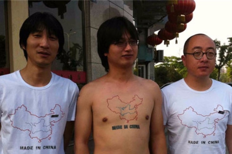 这个人唱歌这么难听，为什么大家还那么喜欢他？