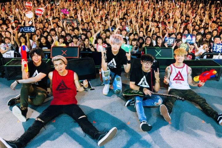 八三夭《生日趴趴趴》巡回演唱会落幕，高雄上演Rap Battle