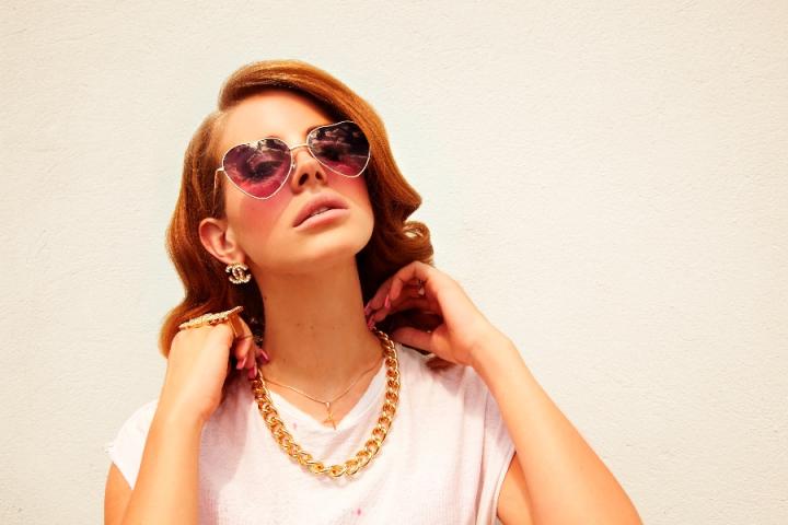 打雷Lana Del Rey宣布LA to the Moon巡演日期