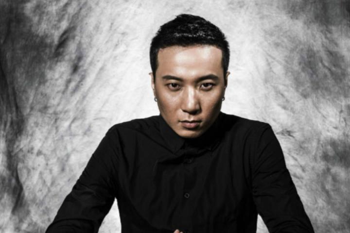 龙井说唱孙旭发布单曲《完美假期》，假期别急着忙要快活