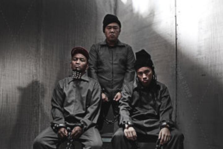 南征北战倾情献唱lol世界总决赛主题曲，为中国选手加油！