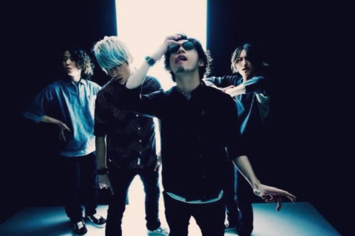 场面火爆！ONE OK ROCK乐队日本巡演献唱热单《Taking Off》