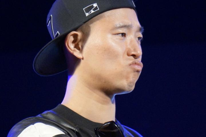 阔别歌坛一年半，姜Gary携新歌《苦恼》回归