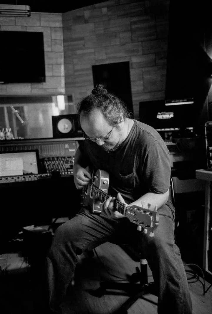 窦唯新歌发布，万万没想到居然是手游主题曲……